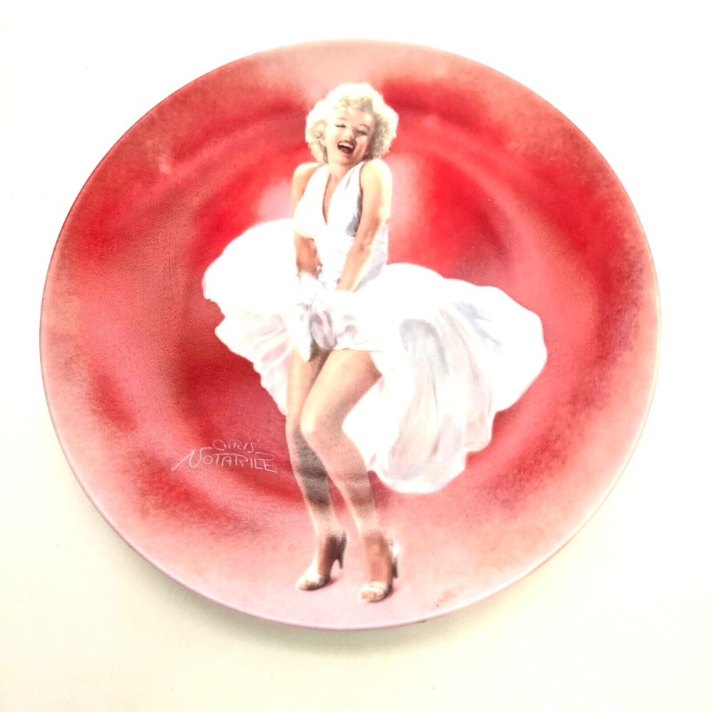 Marilyn Monroe  Seven Year Itch 8.5" Plate byChris Notarile 1990 Limited Edition